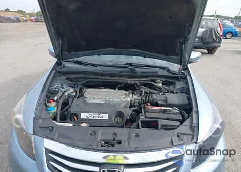 2011 Honda Accord Exl from USA, damaged, VIN 1HGCP3F86BA023692